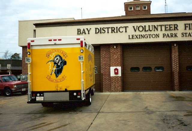 &quot;Volunteers Fear no Evil&quot; - old Rescue 3